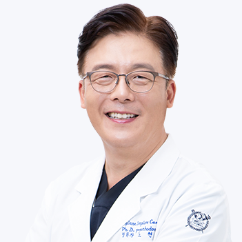 에스플란트치과병원 노현기 병원장